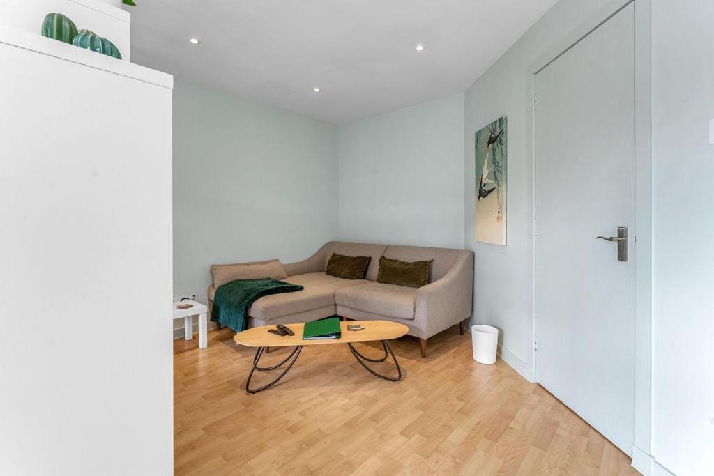 Ferienwohnung Guestready - Peaceful Retreat In Leith Edinburgh Exterior foto